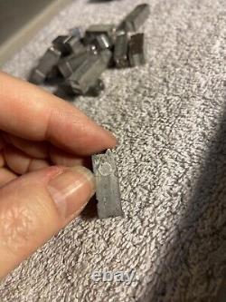 24 Pt Paragraph Script Only Set over 650 pieces Missing Four Letters Clean