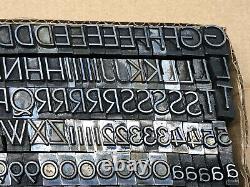 Bernhard Light Italic 36 pt. Letterpress Metal type Printers Type