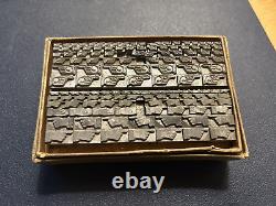 HANDY box No. 156 Pointing hand- vintage letterpress printing block