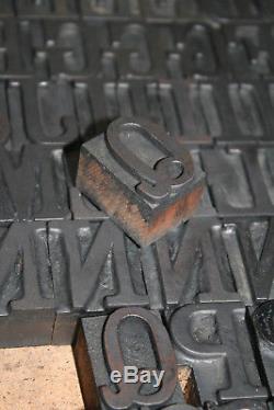 LETTERPRESS WOODTYPE 8 line 95 pieces Clarendon