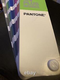PANTONE Formula Color Guide Bridge Uncoated Color Reference Book