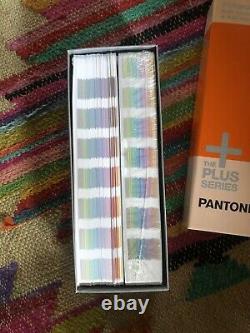 PANTONE Formula Guide Solid Coated + Uncoated The Plus Series