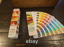 PANTONE Plus Series Formula Guide SOLID COATED & UNCOATED Great Condition