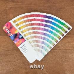 Pantone Color Guides in Zip Case Formula Guide, Process, Solid to Process 1990s