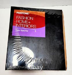 Pantone FHI p210a Fashion Home + Interiors Color Specifier & Color Guide Set New