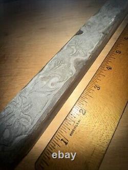 Printing Block (Long Border edge Flowers) 11 Inch Type Cut