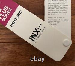 Set of Pantone FORMULA GUIDE / Solid Coated & Uncoated Swatch Fan Books 2010