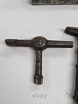 Vintage Used Challenge Hi-Speed Quoins, Keys, Wedges Tools