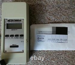 X-rite 331 Transmission Densitometer Battery OP B/W + 301-27 Calibration Strip