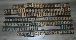 136 Bois Typo Blocs Type D'impression Minuscules Alphabet