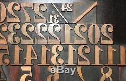 1 8/5 Type De Bois De Blocs D'impression Numéros Vintage Typographiques Symboles
