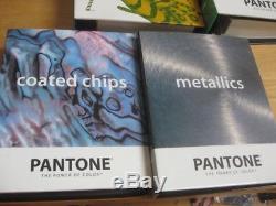 5 Pantone Color Swatch Exemples De Livres Utilisés Clean Metallics Tints Chips Binders