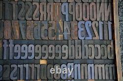 Alphabet en caractères mobiles 171pcs 3.54 blocs d'impression en bois Lettres en bois pour imprimer en typographie