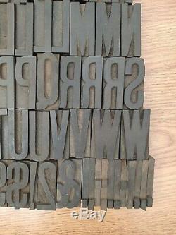 Antique 74 Pc Bois Type 2.5 Blocs D'impression Alphabet Lettres Nombre Typo