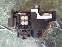 Assemblage de la pompe et de la station de capsulage Freejet 330TX.