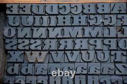 Bloc d'impression sur bois en typographie 182pcs, hauteur de 1,06 pouce, lettres en bois de l'alphabet.