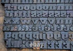 Bloc d'impression sur bois en typographie 182pcs, hauteur de 1,06 pouce, lettres en bois de l'alphabet.