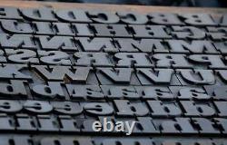 Bloc d'impression sur bois en typographie 182pcs, hauteur de 1,06 pouce, lettres en bois de l'alphabet.