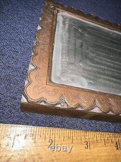 Cadre de bordure en bloc imprimé avec visage en cuivre, beaux détails