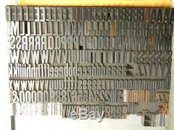 Capsules En Bois De Style Typographique Gothique Condensé De 6 Lignes, L. C, Figs. 235 Pcs Freeship