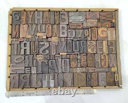 Collage de caractères en bois de typographie Letterpress 'Fais confiance à toi-même' 138 types en bois anciens mélangés TC24