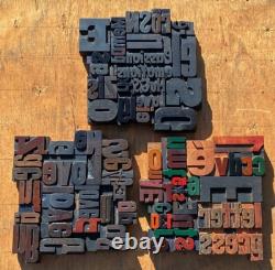 Composition de collage unique caractères en bois typographiques impression anciens rares