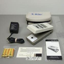 Densitomètre de transmission N/B à piles X-Rite 341 en excellent état