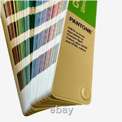 Dernière version du guide de couleur Pantone Bridge livre non couché