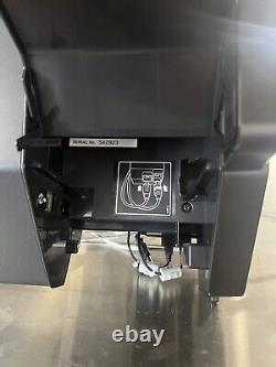 Epson K161ACA SpectroProofer Monteur 24 

  <br/>   
<br/>
	(Note: 'Mounter' could also be translated as 'Monteur' in French)