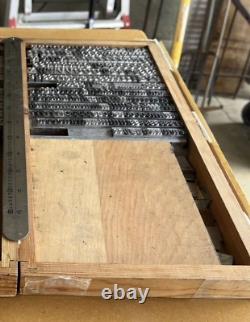 Grand lot de 12 livres ! 36 Pt CENTURY EXPANDED ITAL. Caractères d'imprimerie en plomb, police complète