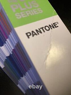 Guide de couleurs PANTONE - Référence des couleurs non couchées