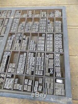 Linotype Typo Blocs, Lettres D'impression, Numéros De Presse Type D'imprimante S