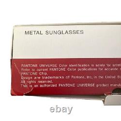Lunettes de soleil Rare Pantone Universe en métal avec monture optique + coussinet nasal.