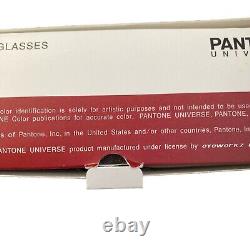Lunettes de soleil Rare Pantone Universe en métal avec monture optique + coussinet nasal.