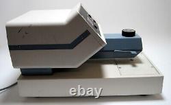 Macbeth TR-929 Transmission & Reflection Densitometer Visual & UV 
 <br/> <br/>Macbeth TR-929 Transmission & Réflexion Densitomètre Visuel & UV
