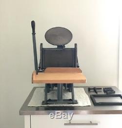 Machine D'impression Letterpress, Typographie De Table, Artisans Impériaux 5 X 8
