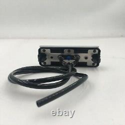OEM Mimaki JFX500-2131 Cap Base Assy UV M015205<br/>      <br/>

	Translation: OEM Mimaki JFX500-2131 Assemblée de base de capuchon UV M015205
