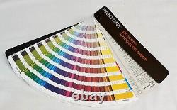 Pantone Color Formula Fan Guides 1st Ed & Carry Case Coated Non Enduit Matte