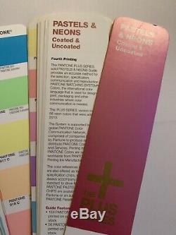 Pantone & Néons Pastels & Coated Uncoated Plus Series Guide Couleur